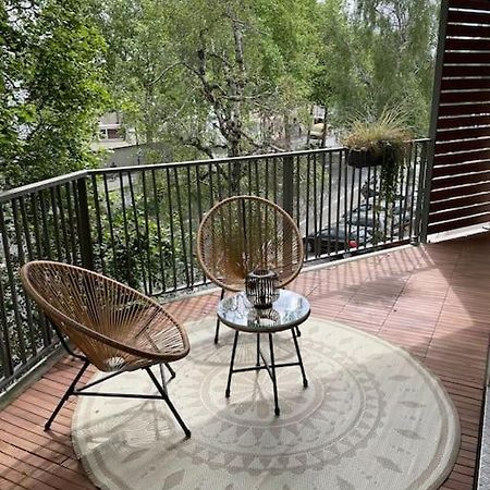 Superbe Appartement En Residence Avec Parking Le Mans Exteriör bild